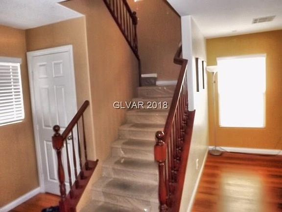 2nd image of 702 Loughton St