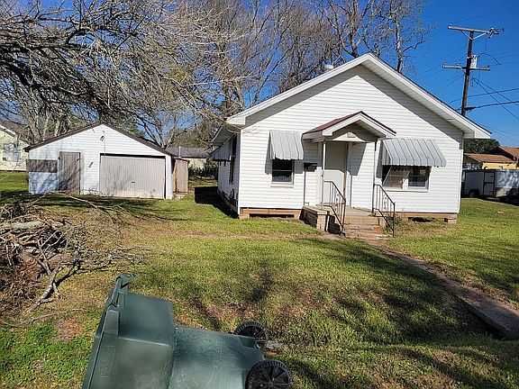 2nd image of 1828 New Orleans Ave