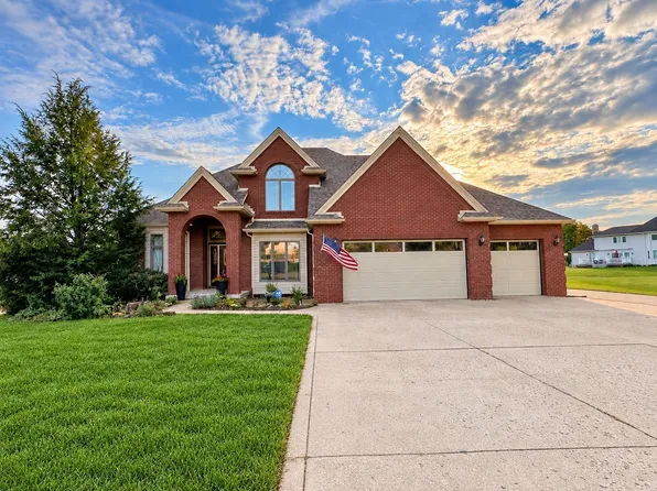 106 Hancock Cir, Indiana, PA 15701