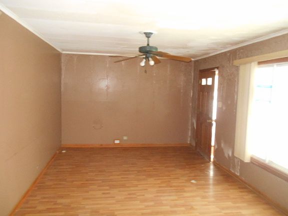 2nd image of 105 Winters Dr