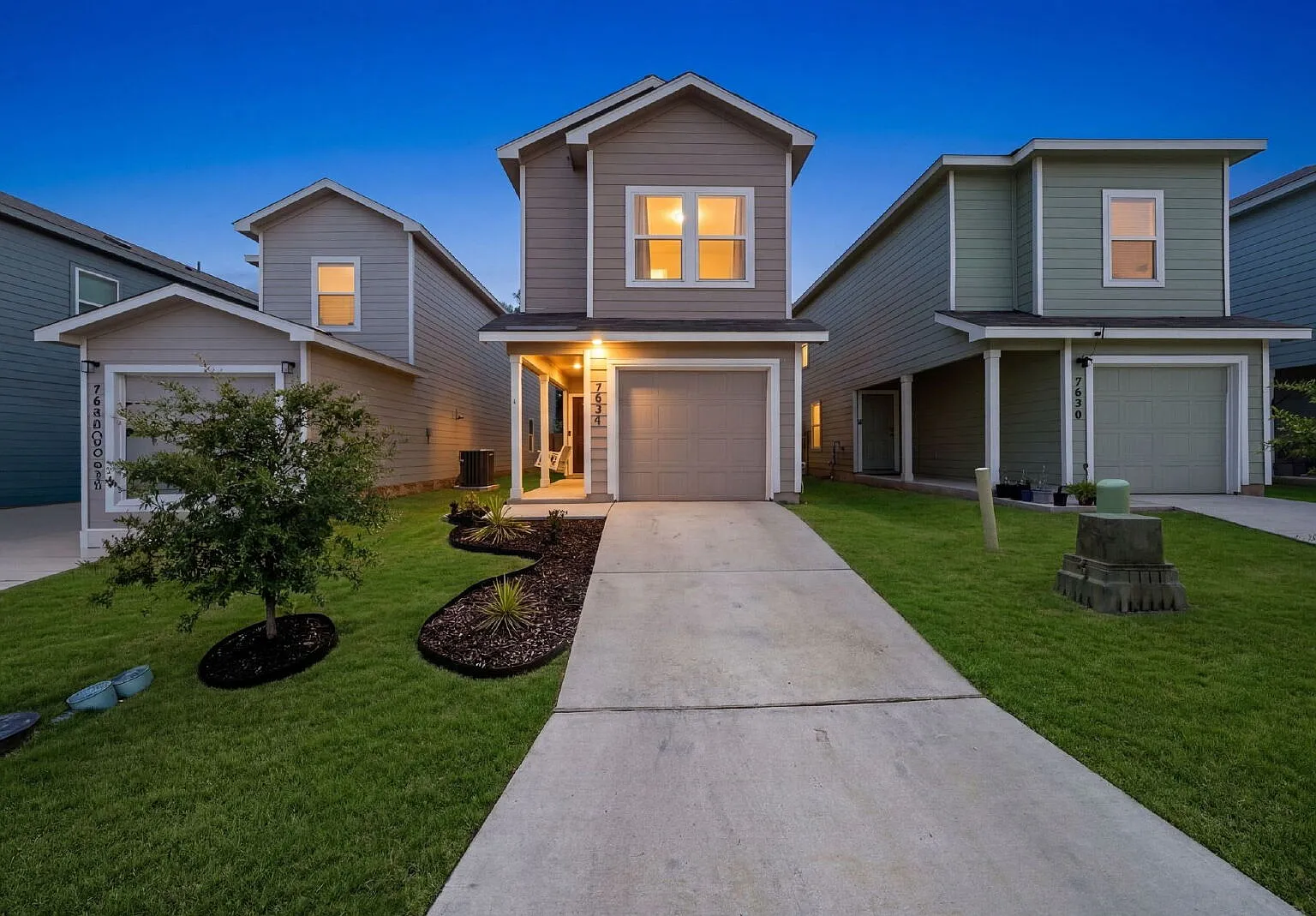 3 bed, 2.0 bath, 1188 sqft, $1,345 — Photo 1