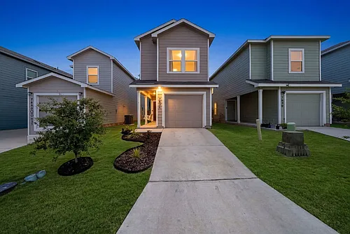 7634 Chancery Gate Photo 1
