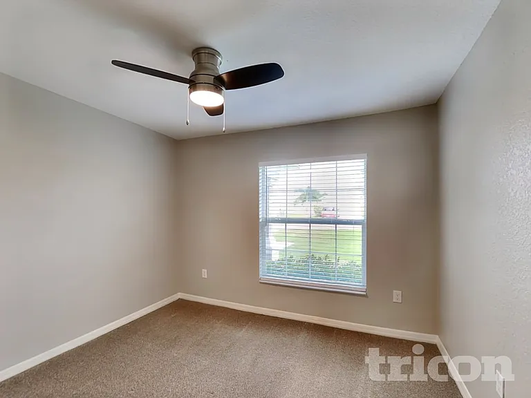 113 Solis Dr — Photo 11