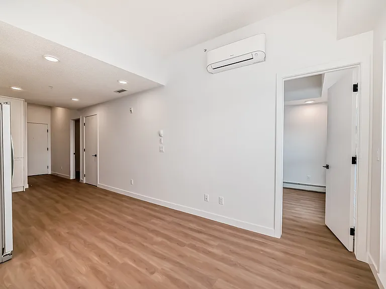 350 Livingston Cmn NE #3413 — Photo 12