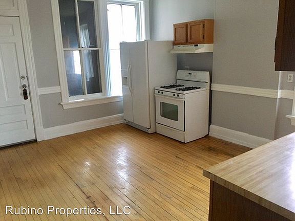 4th image of 3462 W North Ave #2