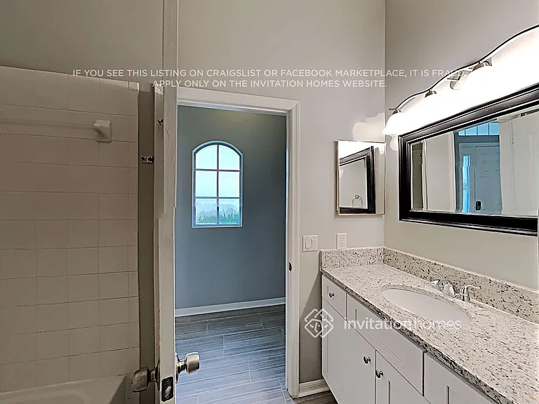 5902 Falconpark Ct — Photo 16