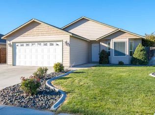 5707 McKinley Ct, Pasco, WA 99301