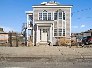 94 Bridge St, Weymouth, MA 02191