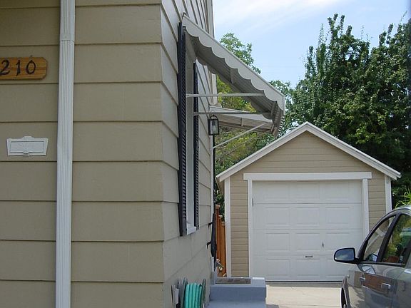 2nd image of 1210 E Harrison Ave