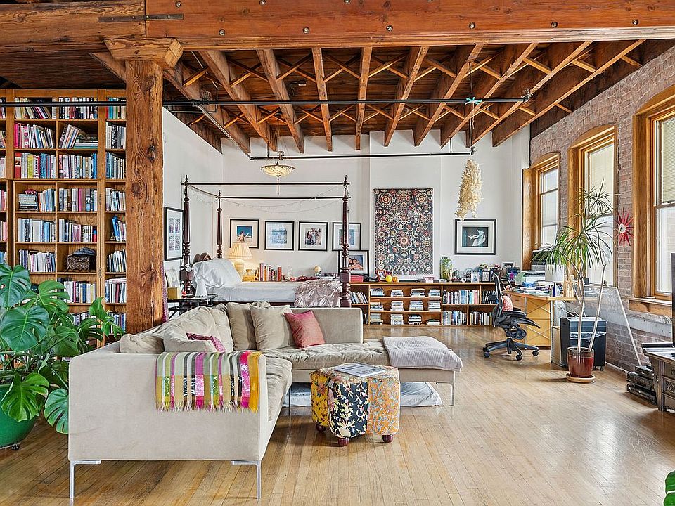 1st image of 143 Prince St #Penthouse