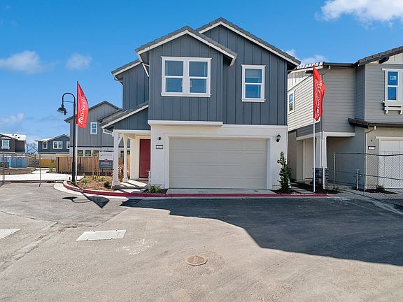 Residence 3 Exterior