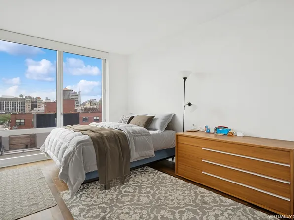 340 East 23rd Street 10D image 3 of 12