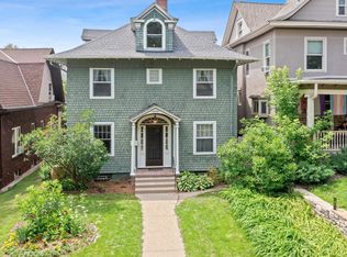 2006 Girard Ave S, Minneapolis, MN 55405