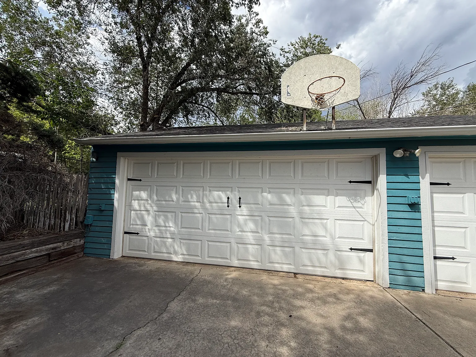 1201 W Kentucky Ave — Photo 2