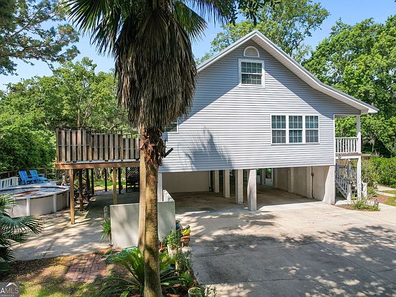 3rd image of 104 Sapelo St