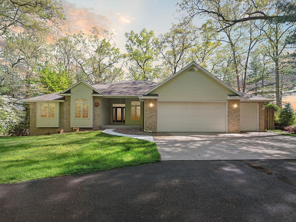 1st image of 4123 Wildwood Dr