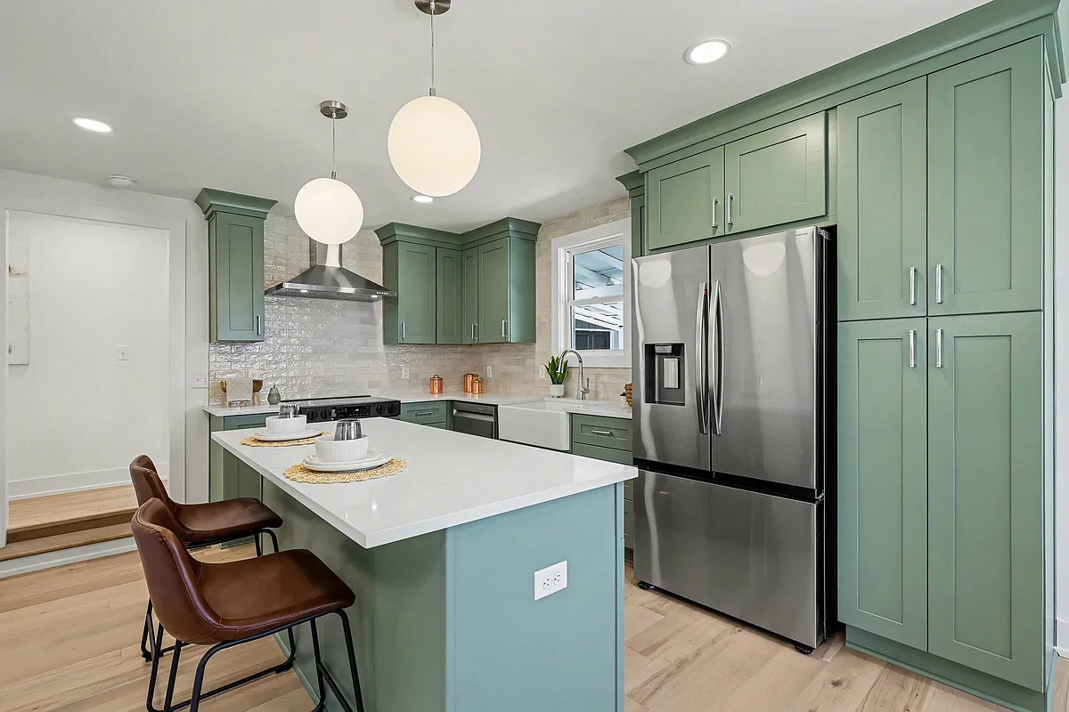 Building Photo - 67 Scobey Dr