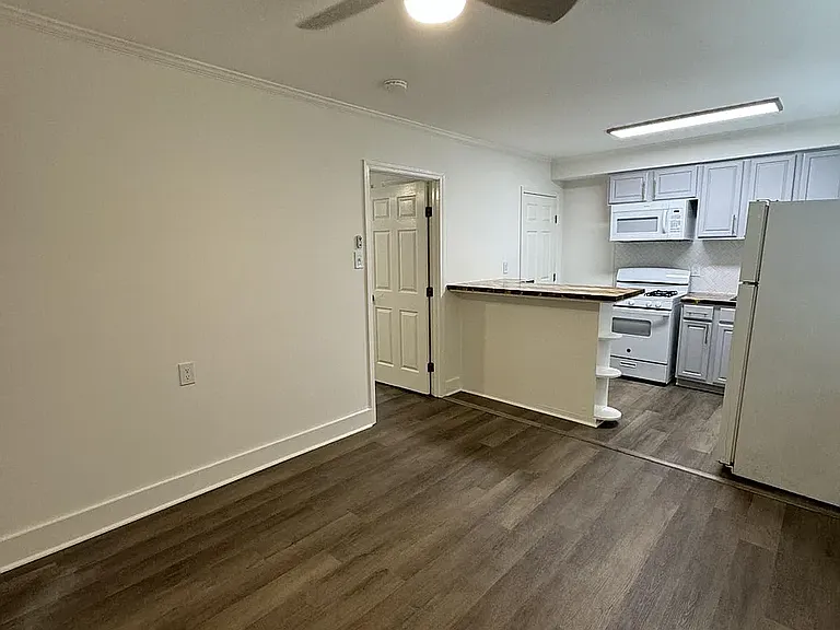 4278 Oxford Ave #2 — Photo 14