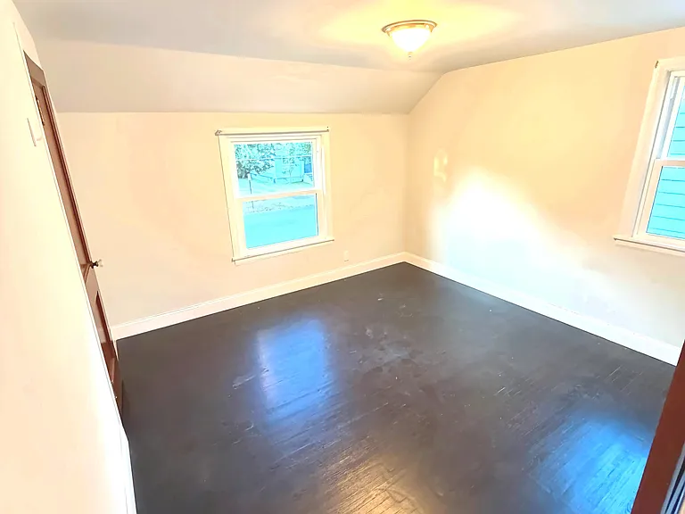 91 Hollywood Ave #1 — Photo 7