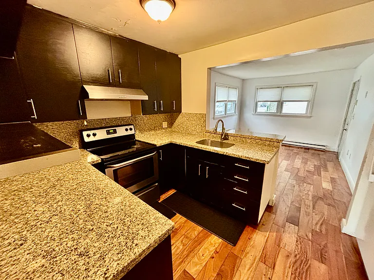 84 Tell St #11A — Photo 8