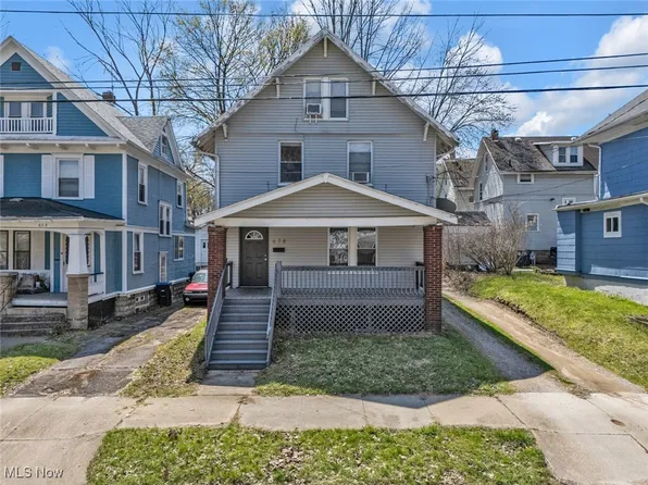 678 Hazel St, Akron, OH 44305