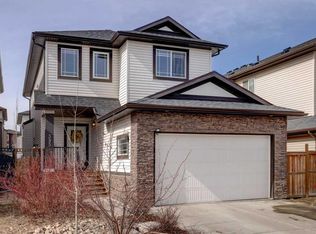 395 E Bayview Way SW, Airdrie, AB T4B 4G1
