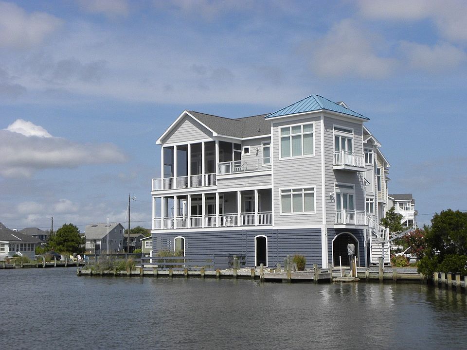 1st image of 35219 Hassell Ave