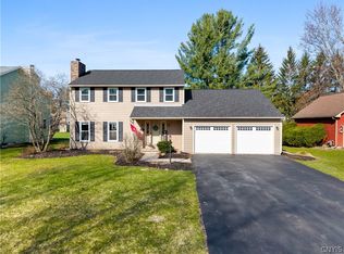 8611 Fieldway Ln, Cicero, NY 13039