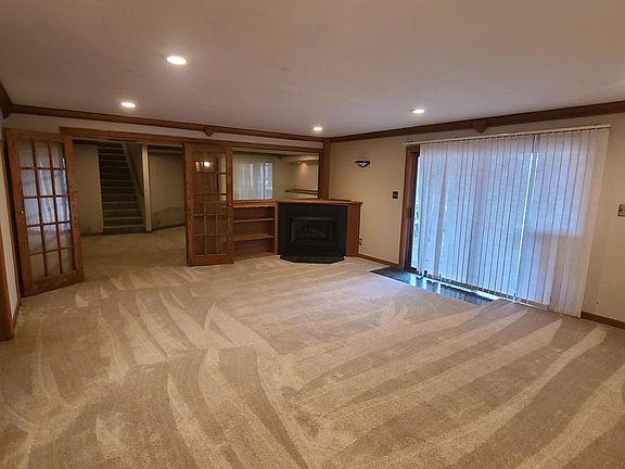 5th image of 1406 Sweetclover Ln
