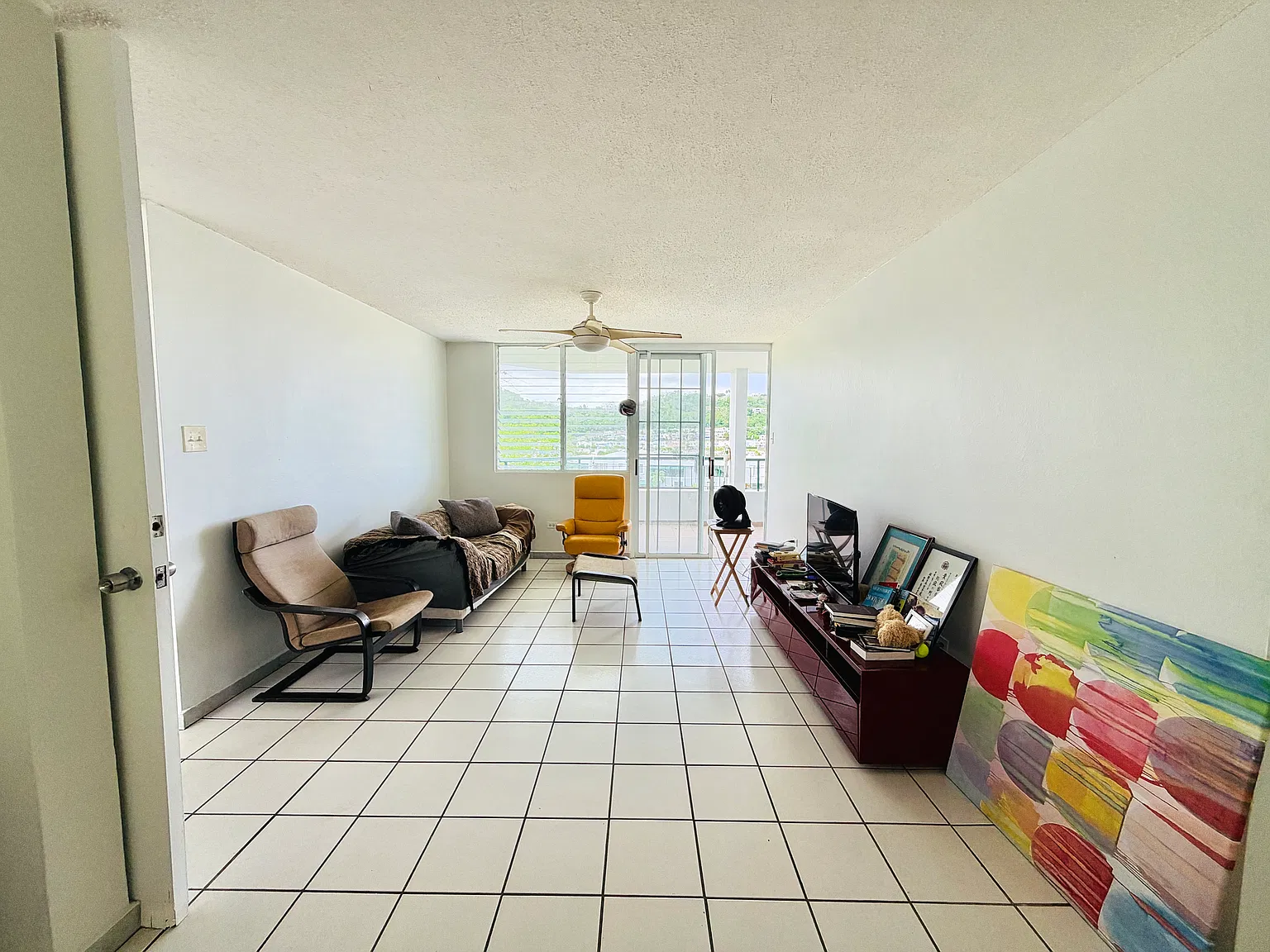3 bed, 1800 sqft, $1,900 — Photo 3