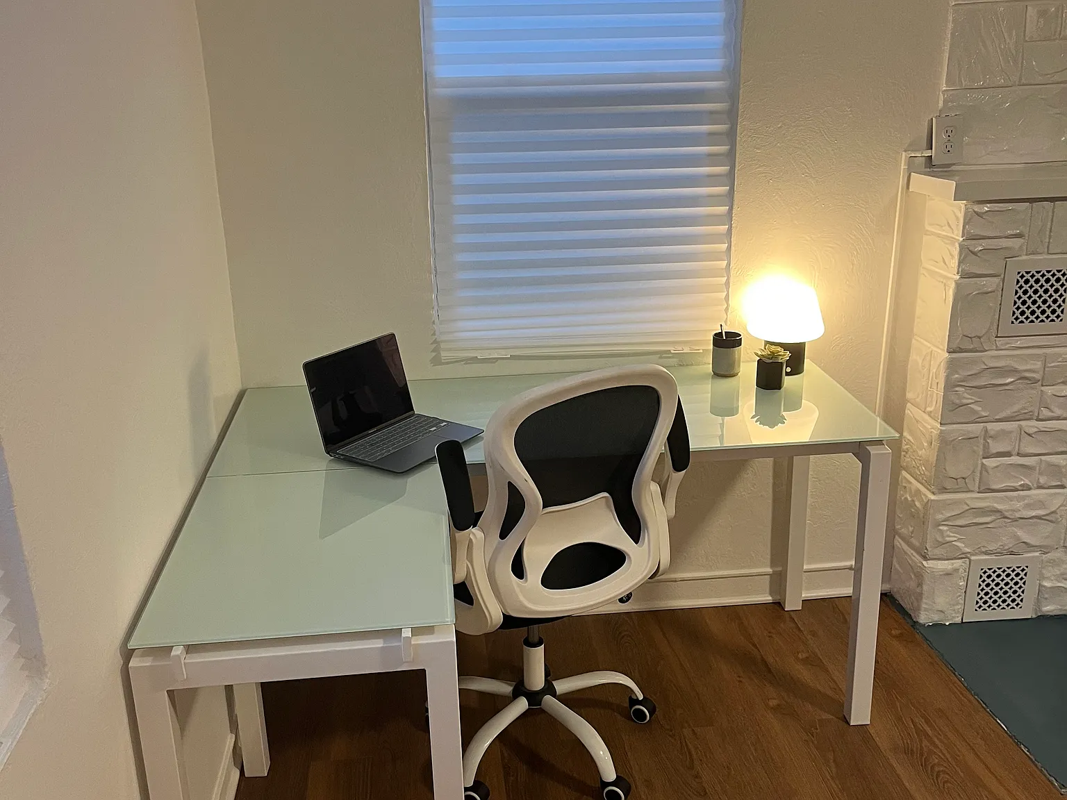 2 bed, 1100 sqft, $1,750 — Photo 4