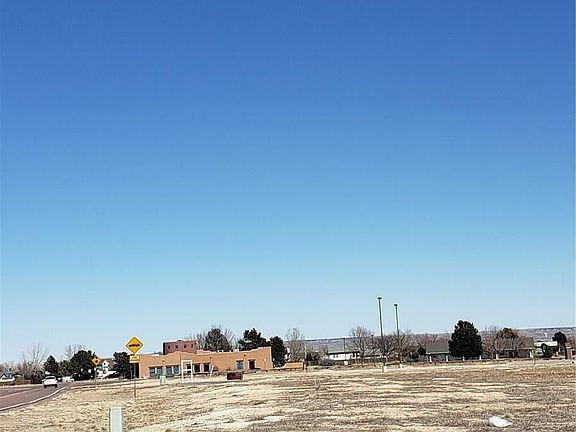 3rd image of 306 S Del Norte Ave