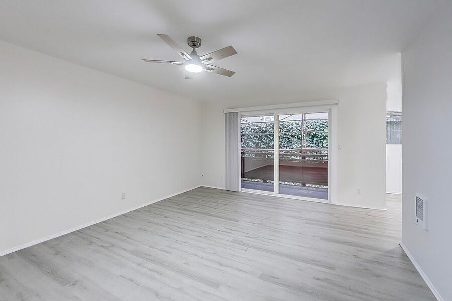 1st image of 2820 Park Blvd APT 206