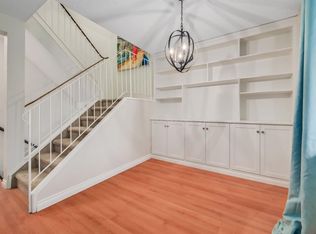 200 N Brookpark Dr SW #728, Calgary, AB T2W3E5