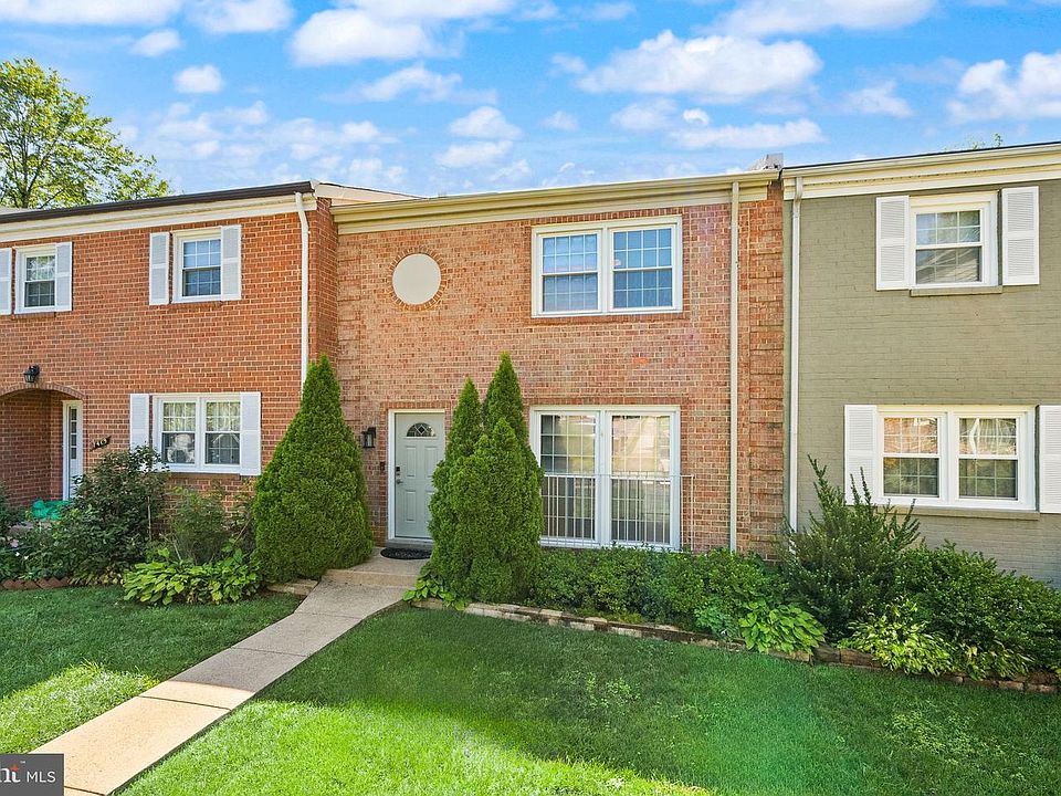 1st image of 7471 Jayhawk St