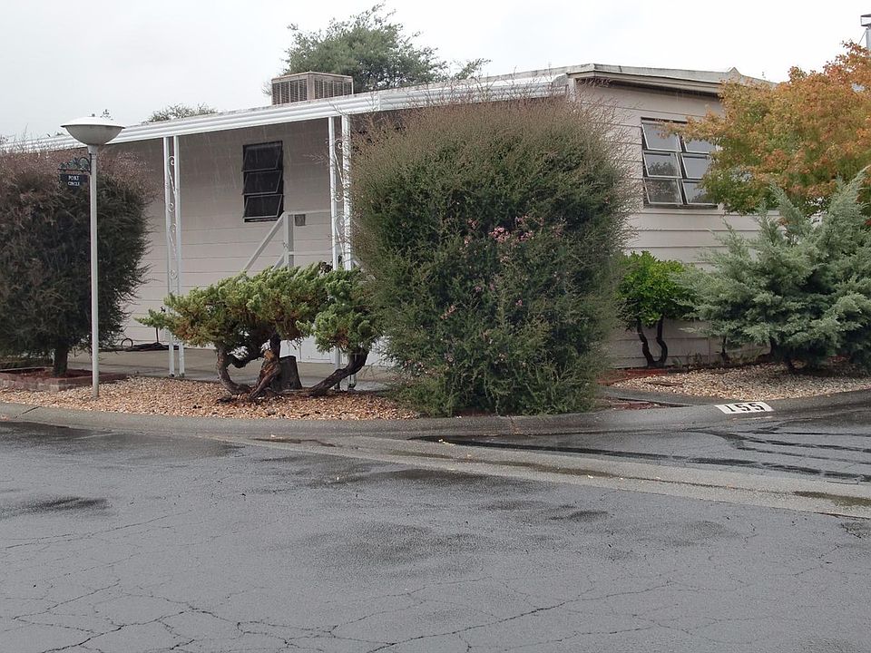 1st image of 155 Port Cir