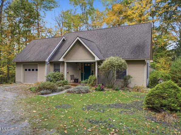 1534 State Route 28, Johnsburg, NY 12885