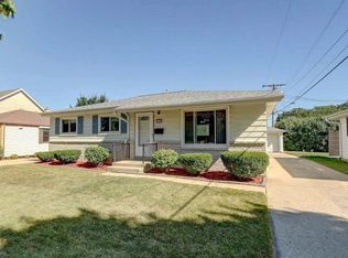 3216 S 86th St, Milwaukee, WI 53227