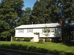 4404 Westfield Dr, Fairfax, VA 22032