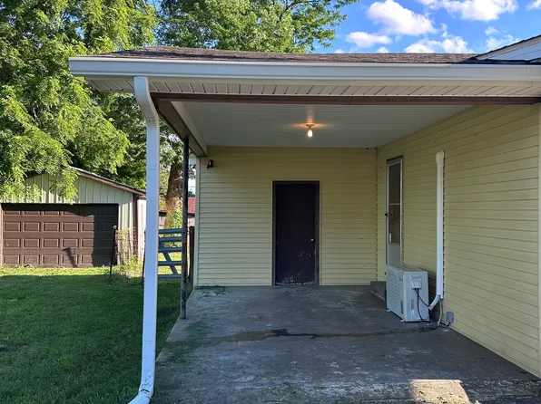 396 Pike Hill Rd #A, McMinnville, TN 37110