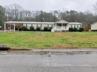 100 Shawnee Trce, Bowdon, GA 30108