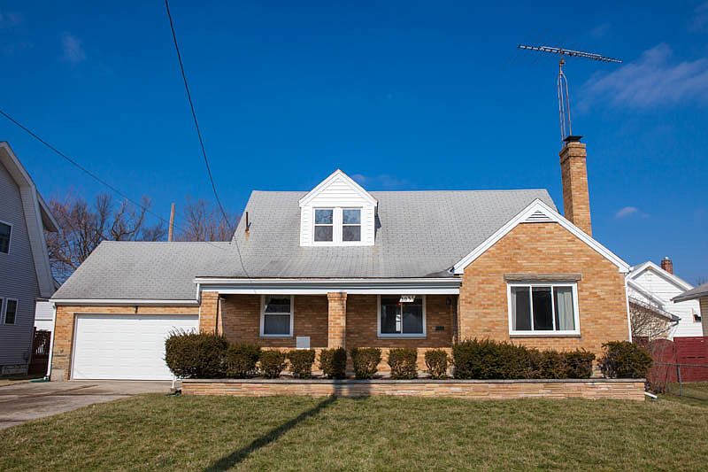1st image of 3035 Mesmer Ave