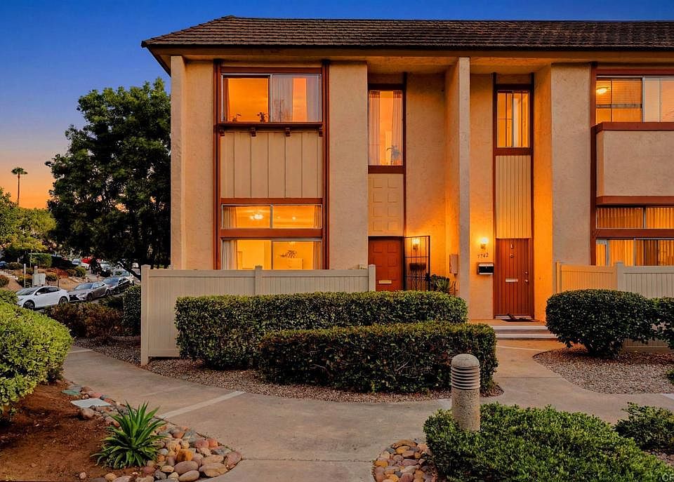 1st image of 7740 Nightingale Way