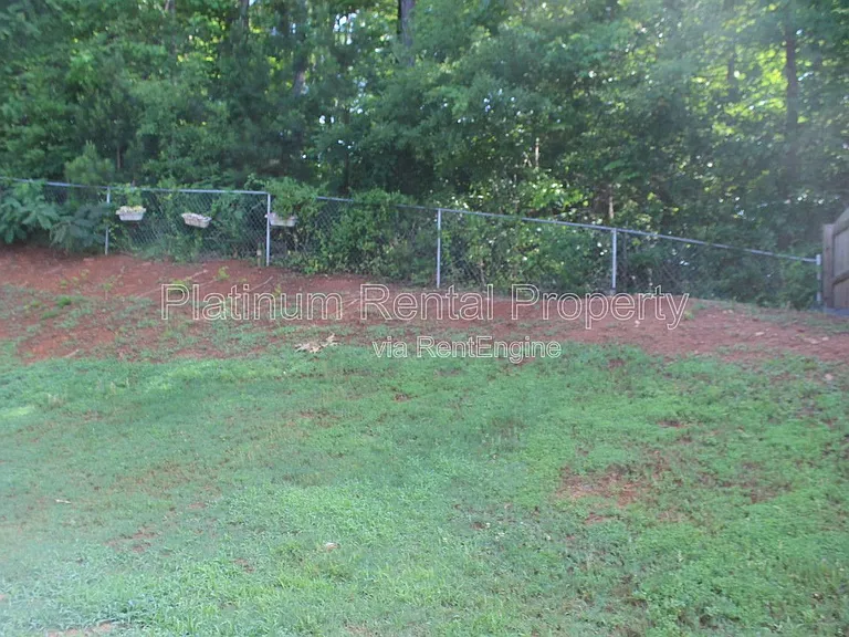 4093 Laurel Bend Ct — Photo 41