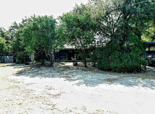 135 Elm St, Palo Pinto, TX 76484