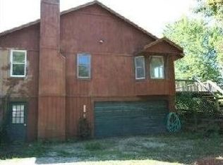 14587 166th St, Bonner Springs, KS 66012