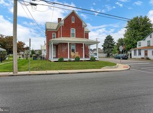 216 Linden Ave, Hanover, PA 17331