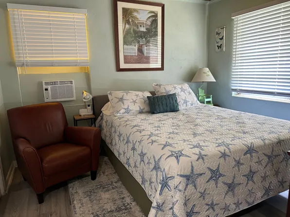 (undisclosed Address), Lake Worth, FL 33461