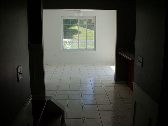 3rd image of 325 Althea Ct