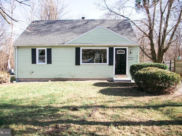 1721 Glenside Dr, Harrisburg, PA 17109